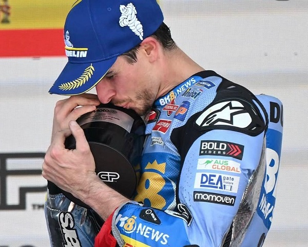 MotoGP Spanyol: Marc Marquez <i>Crash</i>, Alex Marquez Sabet Kemenangan Perdana