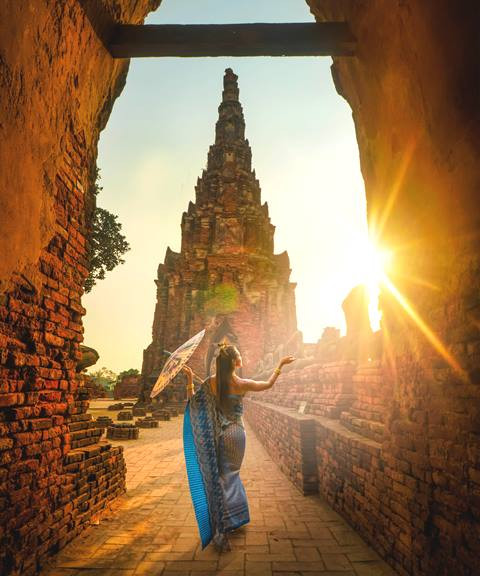 AirAsia Imbau Penumpang ke Thailand Wajib Isi Thailand Digital Arrival Card Mulai 1 Mei 2025