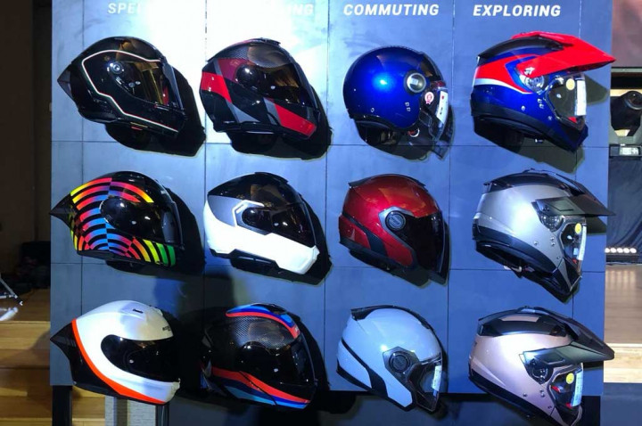 Ekonomi Sulit? Penjualan Helm Impor Masih Moncer Tuh!