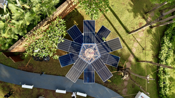 Pesan Mendalam Instalasi Twinkle-gize di Art Jakarta Gardens 2025