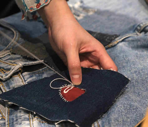Fashion Revolution Week 2025: Belajar Teknik Sashiko untuk Perbaiki Pakaian Rusak