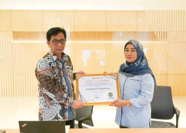  Kemenkes catat pencapaian skor 86,39 dalam Penilaian Kepatuhan Penyelenggaraan Pelayanan Publik Tahun 2024 oleh Ombudsman.  (Foto: Dok. Birkom Kemenkes)