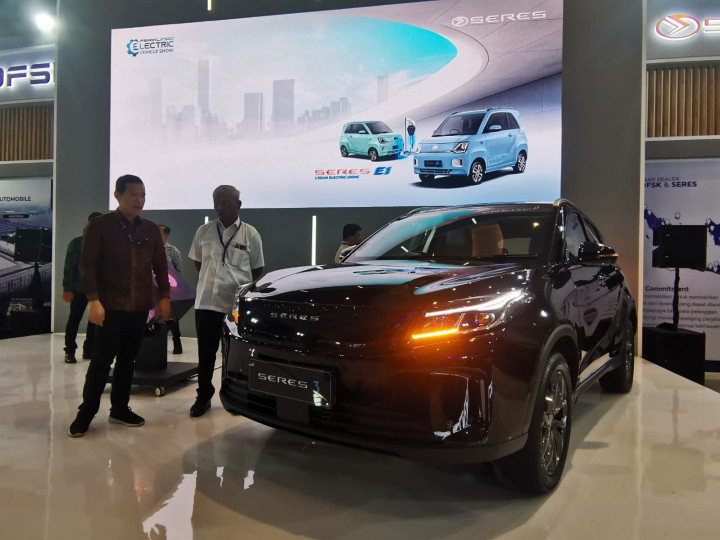 Perdana Penampilan Seres 3, Harga Tidak Sampai Rp400 Juta