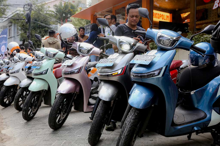 Diam-Diam Menghanyutkan, Motor Listrik ini Sudah Punya Komunitas!