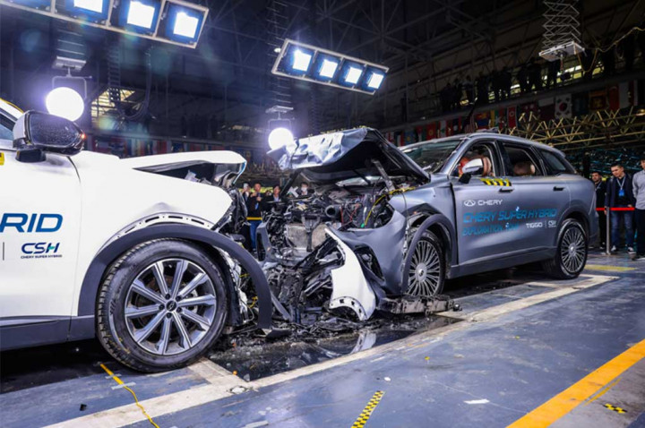 Chery Tiggo 9 CSH Uji Tabrak dan Guling-Guling, Ini Hasilnya!