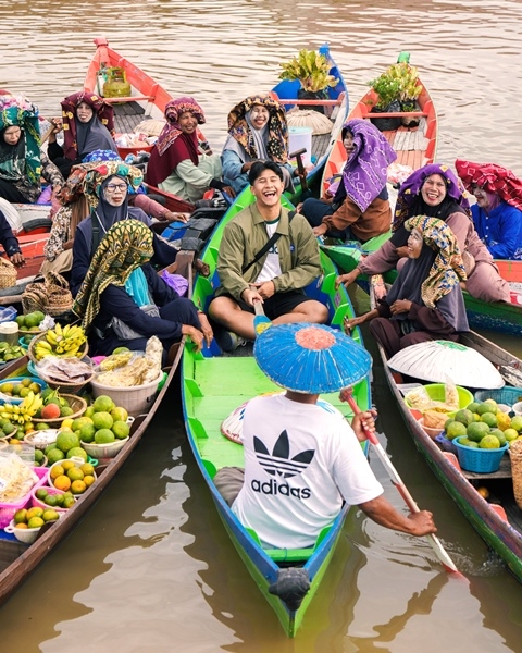 Adidas Visualisasikan Keindahan Pulau Kalimantan dalam Island Series