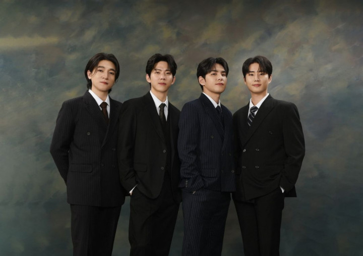 Jelang Konser di GBK Madya, DAY6 Sapa Penggemar: Ayo, <i>Ketemu</i>!