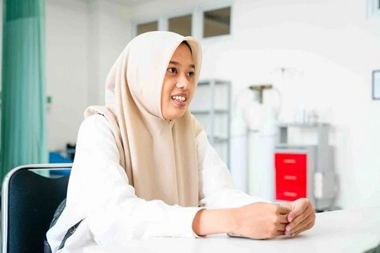 Perjuangan Masuk Kampus Impian, Rasyiida Ikut UTBK Sambil Pakai Alat Pacu Jantung