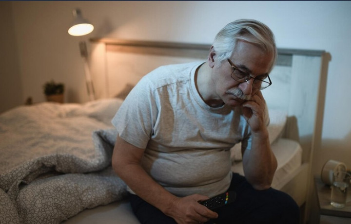 Mengapa Semakin Senja Usia, kian Berkurang Durasi Tidur? Ini Penyebabnya