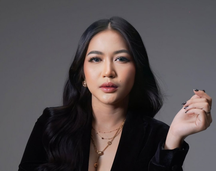 Profil Eriska Nakesya, Selebgram yang Umumkan Cerai dengan Young Lex