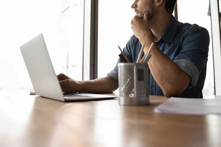 Pengguna AI di Tugas Admin Bisa Hemat 122 Jam Per Tahun