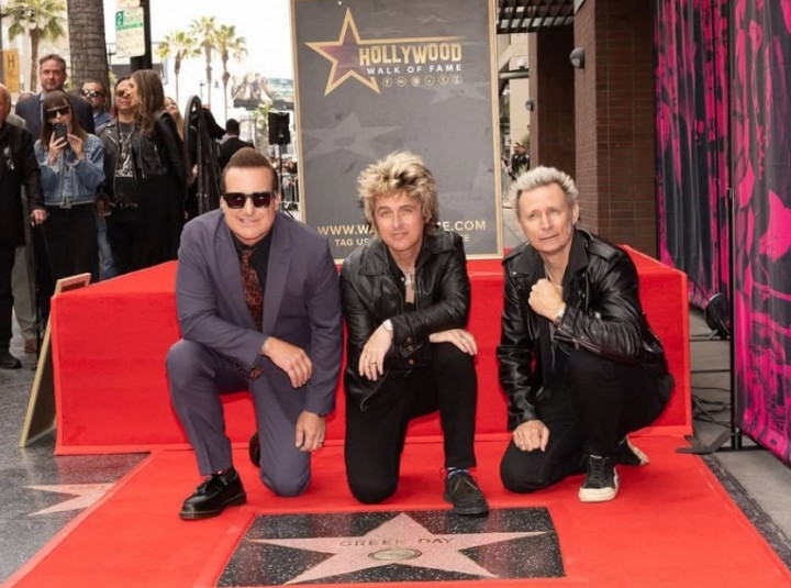 Green Day Dapat Bintang Hollywood Walk of Fame