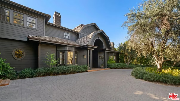 Jessica Alba Lepas Rumah Mewah Rp315 Miliar Usai Perceraian