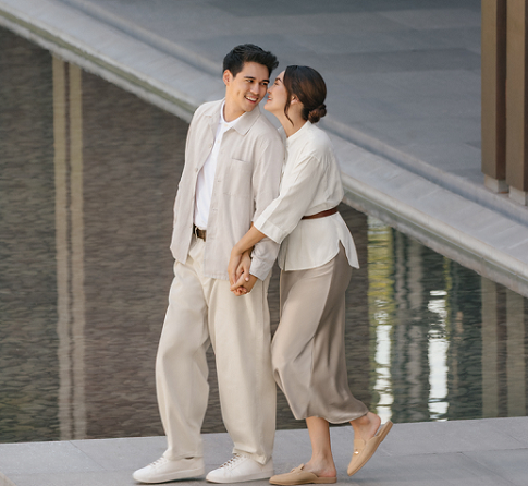 Gaya Kasual Luna Maya dan Maxime Bouttier, Kenakan Linen untuk Foto Pre-wedding