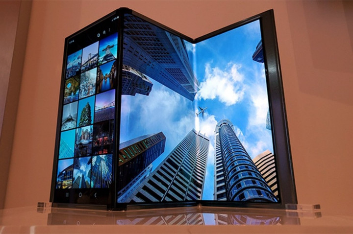 Samsung Mulai Produksi Massal Smartphone Layar Lipat Generasi Selanjutnya