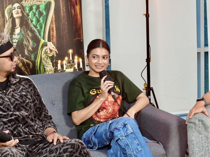 Ratu Sofya Terjebak Konflik Masa Lalu di Film Gundik