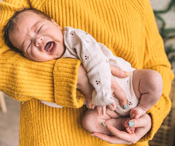 Ketika Bayi Merasa Cemas dengan Orang yang Tak Dikenalnya
