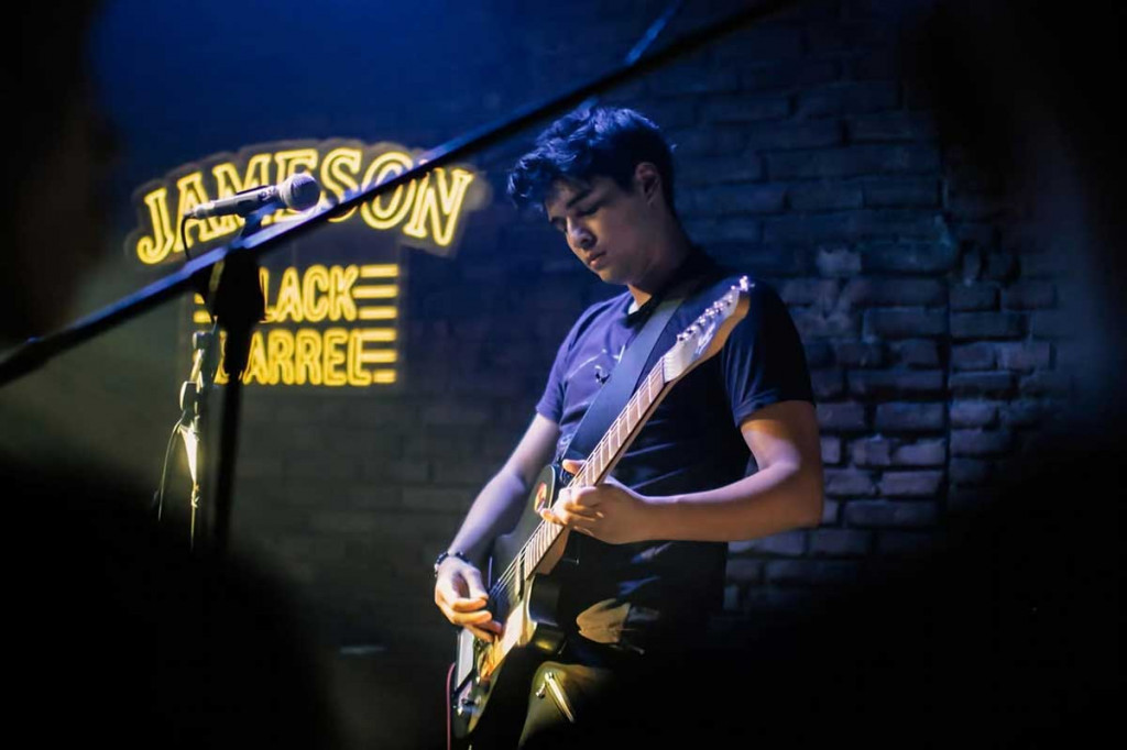 Maxime Bouttier: Lebih dari Sekadar Suami Luna Maya, Ia Ternyata Anak Band dengan Kecintaan Mendalam pada Muse!