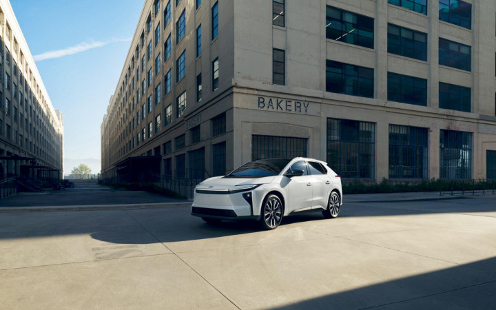 Biar Enggak Ribet, Toyota bZ4X Berubah Jadi bZ