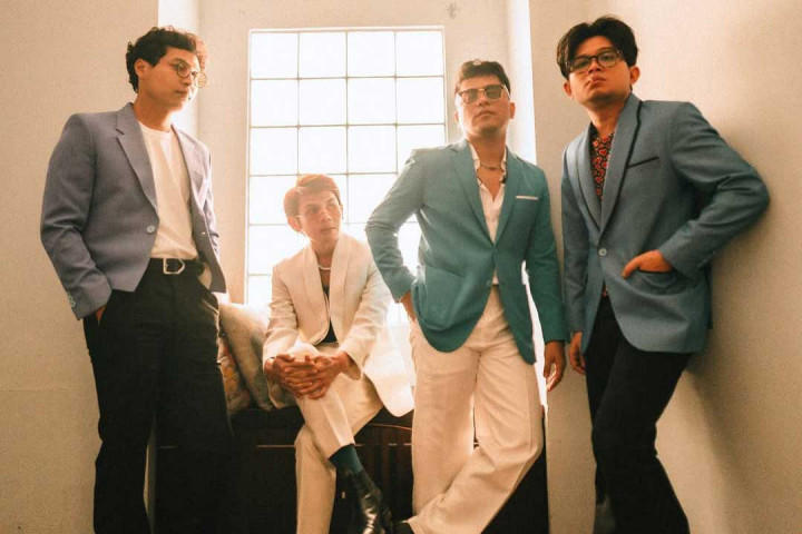 Album <i>Sentimental</i> Juicy Luicy Tembus 1 Miliar <i>Streams</i> di Spotify