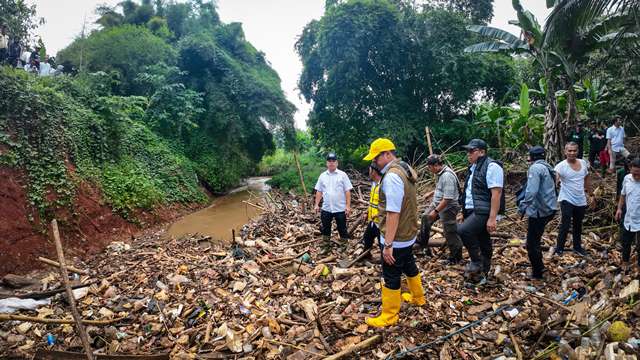 Bikin Banjir, Pemkot Tangsel Normaliasi Kali Angke