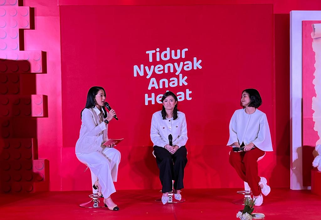 Talk Show GoodKnight bertemakan Tidur Nyenyak Anak Hebat bersama Dokter spesialis anak dr. Yuni Astria, Sp.A dan Caca Tengker seorang ibu, Public Figure, dan Momfluencer. Dok. A. Firdaus/Medcom
