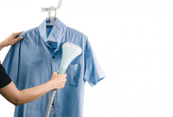 Apa Itu <i>Dry Clean</i>? Tips dan Cara Mencucinya yang Tepat