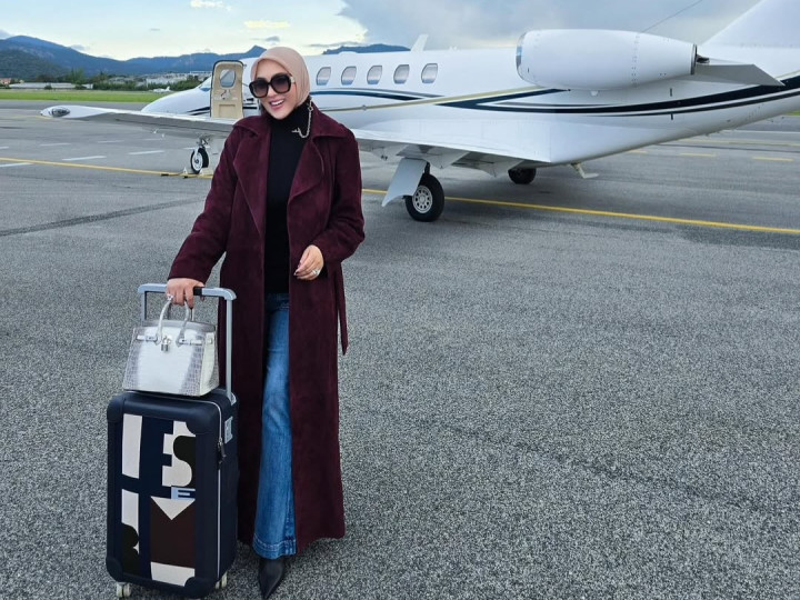 Syahrini Tampil Memukau di Festival Film Cannes 2025