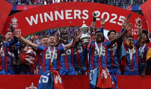 Crystal Palace Juara Piala FA!