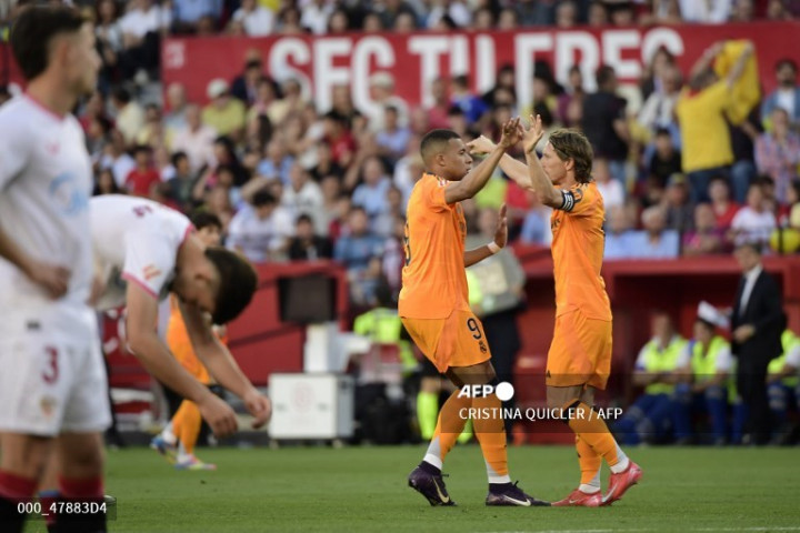Real Madrid Atasi 9 Pemain Sevilla