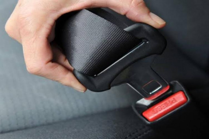 4 Alasan Mengapa Sabuk Pengaman Harus Dikaitkan dengan Benar!