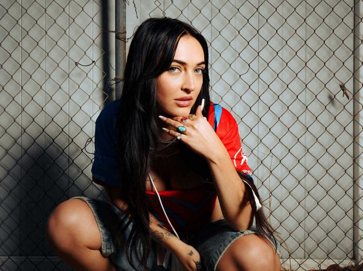 EKSKLUSIF! Cil, Penyanyi asal AS Ungkap Inspirasi dan Kolaborasi Impiannya