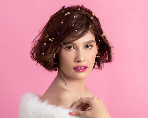 Rambut bob deep chocolate. (Foto: Ilustrasi. Dok. Freepik.com)