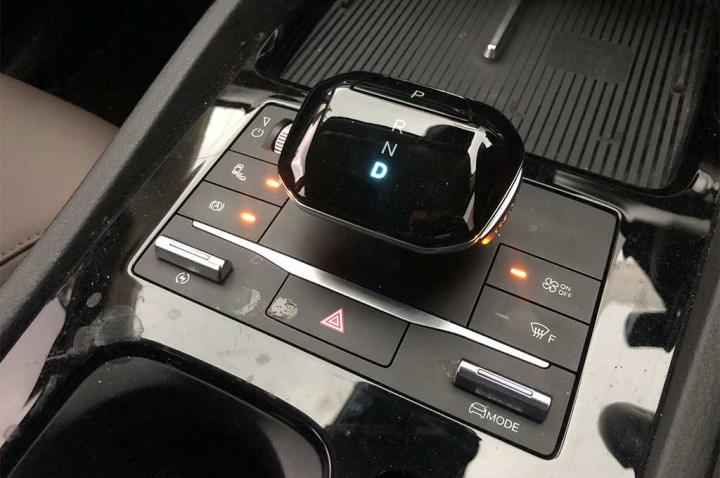 Punya Mobil Listrik? Wajib Maksimalkan FItur Ini!