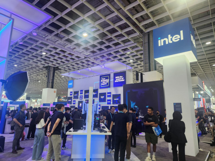 Intel Hadirkan AI Assistant Builder, Ciptakan Asisten AI Gratis Secara Lokal di PC