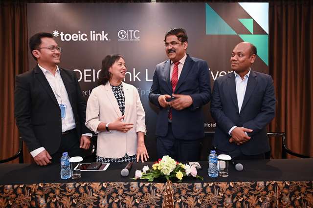 TOEIC Link Revolusi Asesmen Bahasa Inggris Berbasis AI