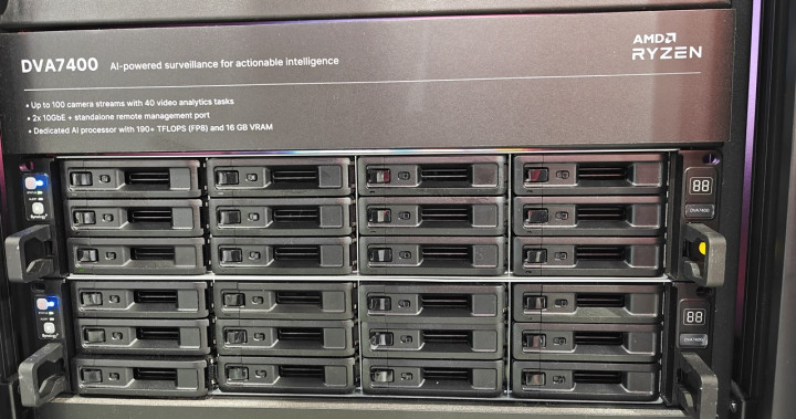 DVA7400 Jadi Solusi Pengawasan Synology Terkuat