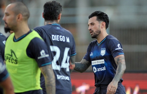 Fitri Carlina Enggak Sabar Liat Stefano Lilipaly Merumput Bersama Timnas Indonesia