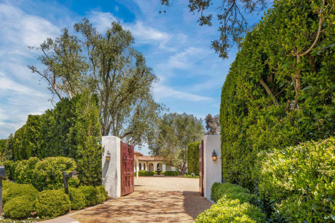 Bekas rumah Ben Affleck terjual. Foto: Anthony Barcelo/Mansion Global