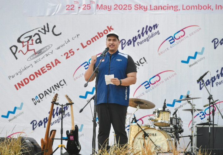 Menpora Berharap Paragliding Makin Besar di Indonesia