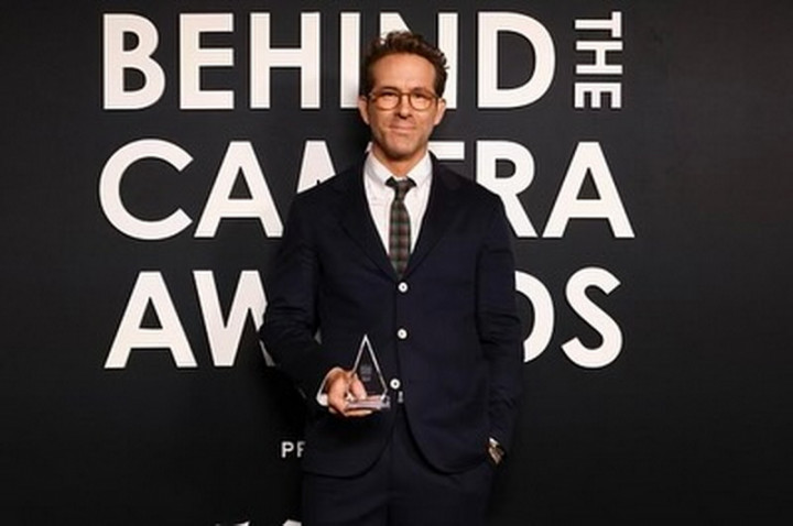 Ryan Reynolds Usulkan Film Star Wars Berating Dewasa, tapi Menolak Ikut Main