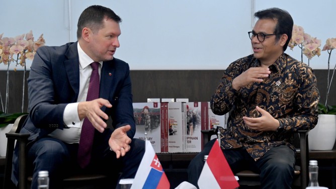 Wujudkan Kelola AI Inklusif, Indonesia–Slovakia Bangun Aliansi Strategis