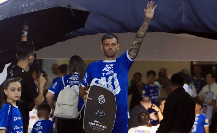 Gelandang Tyronne del Pino jadi Pemain Terbaik Liga 1