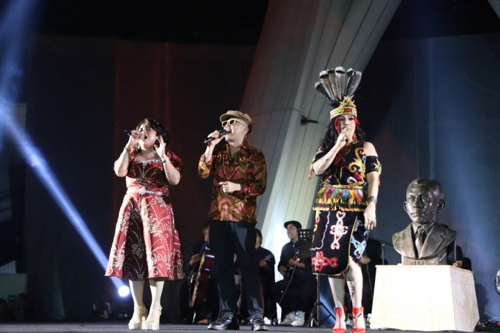 Konser Musikal Keroncong Nusantara Hadirkan Sandhy Shondoro dan Joy Tobing