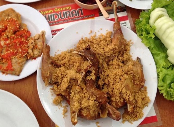 Ini Hukum dalam Islam Makan Makanan yang Digoreng dengan Minyak Babi