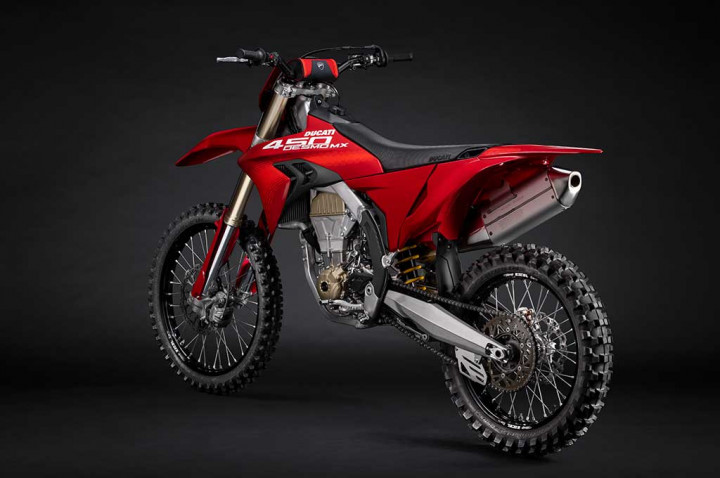 Ducati Belum Pasang Estimasi Harga Buat Desmo450 MX