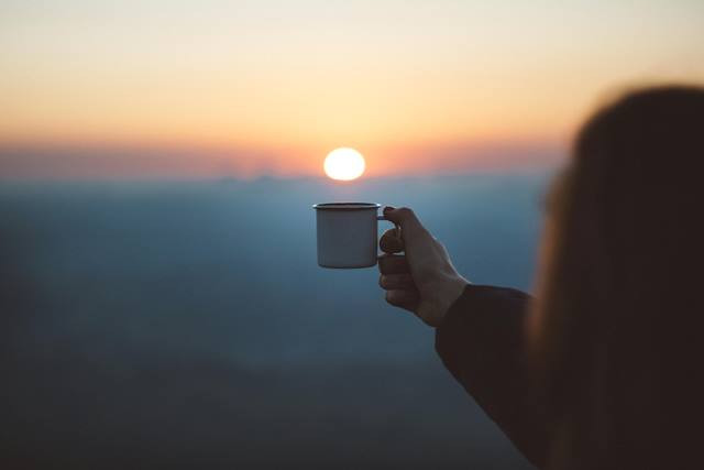 Apakah waktu minum kopi juga berpengaruh? Simak selengkapnya. (Foto: Ilustrasi/Dok. Pexels.com)