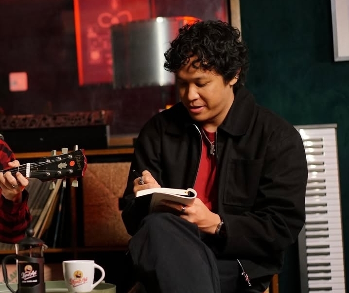 Hindia Kritik Pernyataan Thom Yorke Soal Palestina