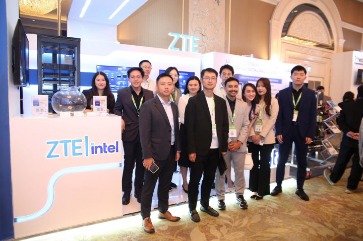 ZTE Pamer Inovasi Infrastruktur Digital di Indonesia Cloud & Datacenter Convention 2025