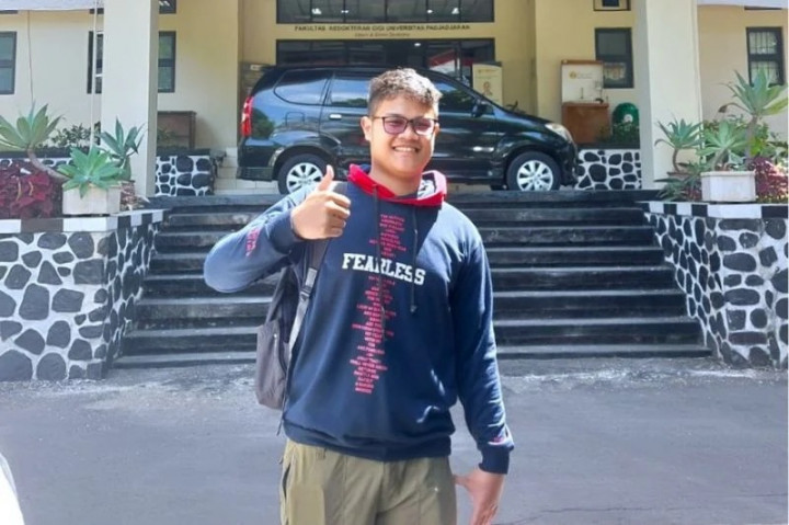 Peraih Skor UTBK 2025 Tertinggi, Memilih Pindah ke FK Unesa Meski Sudah Kuliah di FKG Unpad